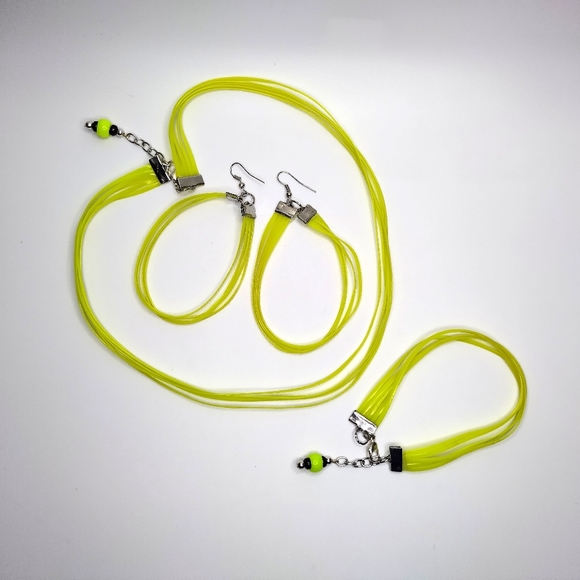 GLOW NECKLACE - Picture 11 of 13